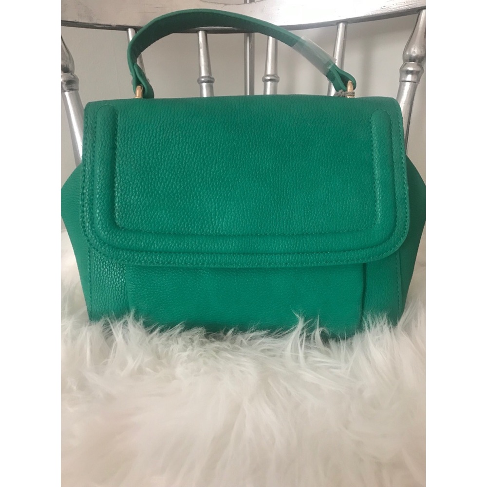 Green handle bag
